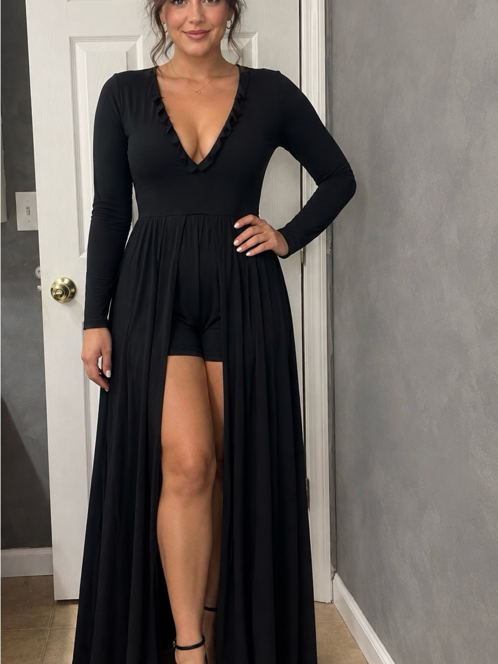 Black Plunging V-Neck Long Sleeve Romper w/ Maxi Skirt Overlay Women’s Medium
